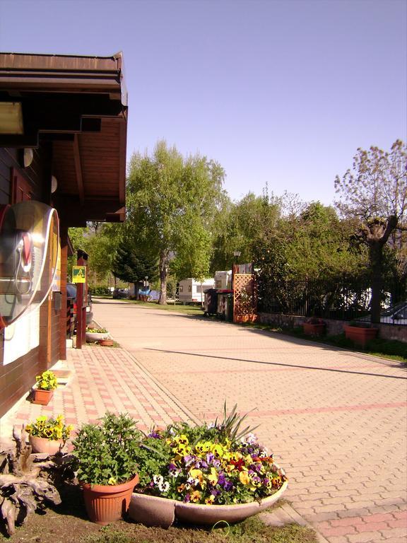 באוונו Camping Parisi מראה חיצוני תמונה